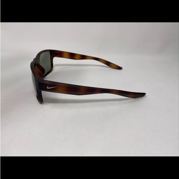 NIKE VENTURE EV1001 200 MATTE TORTOISE GREEN SUNGLASSES non polar main image 3